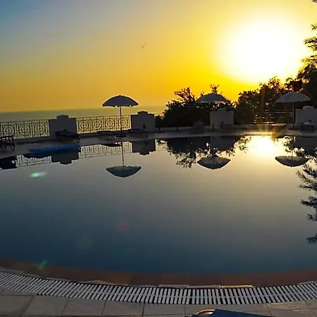 Maria With Pool - Agios Gordios Beach, Corfu Hotel 4*