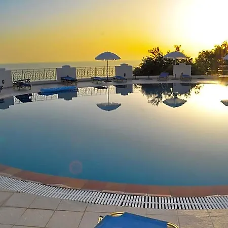 Maria With Pool - Agios Gordios Beach, Corfu فندق Corfu (city)